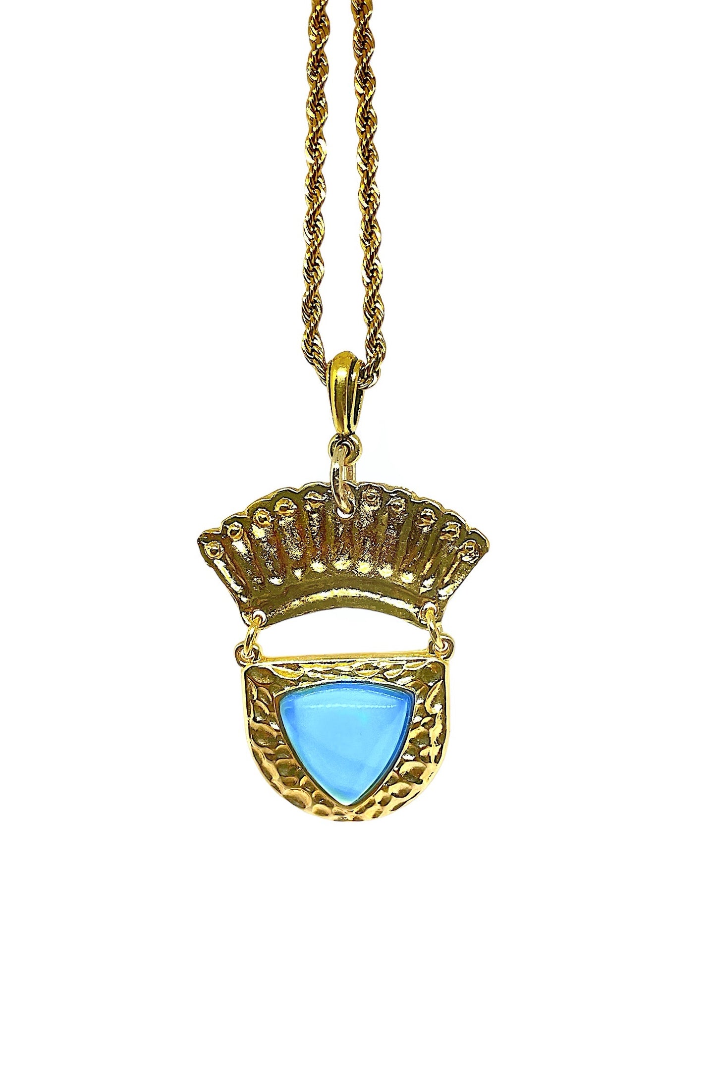 Chalcedony Venilia Necklace pendant