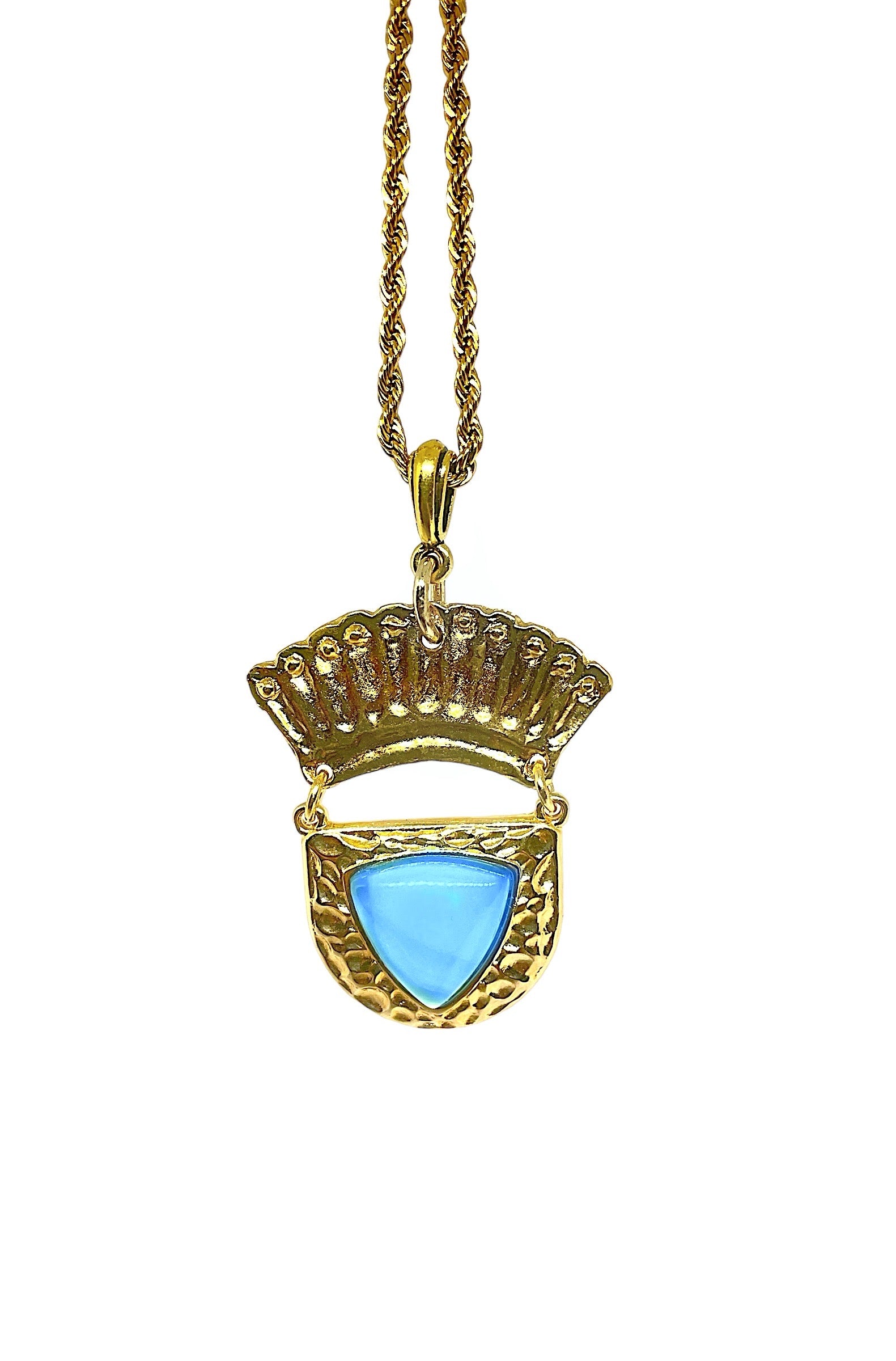 Chalcedony Venilia Necklace pendant